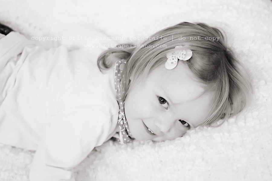 Natürliche Kinderfotografie Dortmund | Zoe | 2 Jahre