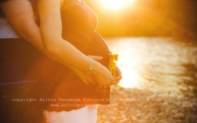 Babybauchfotos Dortmund | Schwangerschaftsshooting an der Ruhr