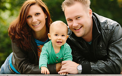 Familienfotos und Babyfotos in Dortmund | Frieda 10 Monate