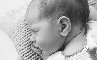 Neugeborenenfotos in Dortmund| Maeva | 8 Tage alt