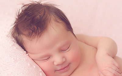 Neugeborenenfotos in Dortmund | Babyfotostudio | Die kleine Bella