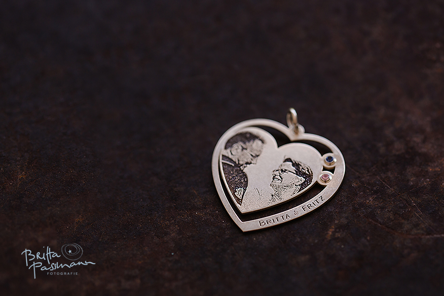 Geschenkidee Fotoshooting Erinnerungen Kettenanhänger mit Fotogravur Schmuck