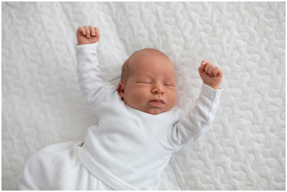 Britta-Passmann-Fotografie_Babyfotografie-Dortmund_Fotograf-Dortmund_Babyfotos-Dortmund_Neugeborenenshooting-Dortmund_Newbornshooting-Dortmund_Fotograf-in-der-Nähe_Fresh48-Shooting-Dortmund_Fresh48-Shooting_Familienfotos-Dortmund_Familienfotos_Babyfotos_Fotoshooting_Newbornshooting_Neugeborenenshooting_Kinderfotos_Kindershooting_Kinderfotos-Dortmund_Kindershooting-Dortmund_Familienshooting-Dortmund_Familienshooting_Babyfotograf-Dortmund_Babyfotograf_Fotoshooting-Ruhrgebiet_Fotoshooting-Westfalen_Fotoshooting-Sauerland-Babyfotos-Sauerland_Neugeborenenfotos-Sauerland_Familienfotos_Sauerland-Fresh48-Shooting-Sauerland_Kinderfotoshooting_Kinderfotoshooting-Dortmund_Fotostudio_Fotostudio-Dortmund