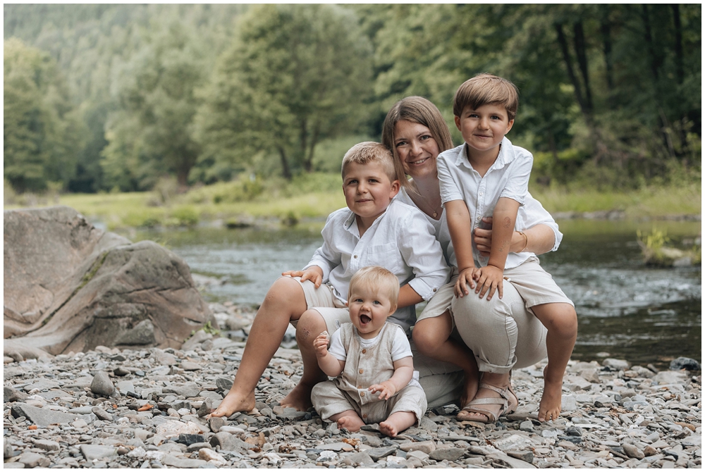 Britta-Passmann-Fotografie_Fotoshooting-Dortmund_Kinderfotos_Generationsshooting_Familienfotos_Babyfotos_Fotoshooting