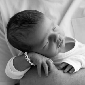 Britta-Passmann-Fotografie-Dortmund-Neugeborenenfotos-Newbornfotos-Babyfotos-Fotoshooting_Fresh48-Shooting_Neugeborenenfotos_im_Krankenhaus Britta-Passmann-Fotografie-Dortmund-Neugeborenenfotos-Newbornfotos-Babyfotos-Fotoshooting_Fresh48-Shooting_Neugeborenenfotos_im_Krankenhaus