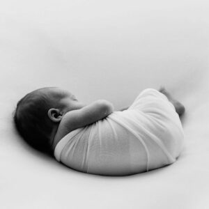 Britta-Passmann-Neugeborene-Hover-2 Britta-Passmann-Fotografie-Dortmund-Neugeborenenfotos-Newbornfotos-Babyfotos-Fotoshooting_Fresh48-Shooting_Neugeborenenfotos_im_Krankenhaus